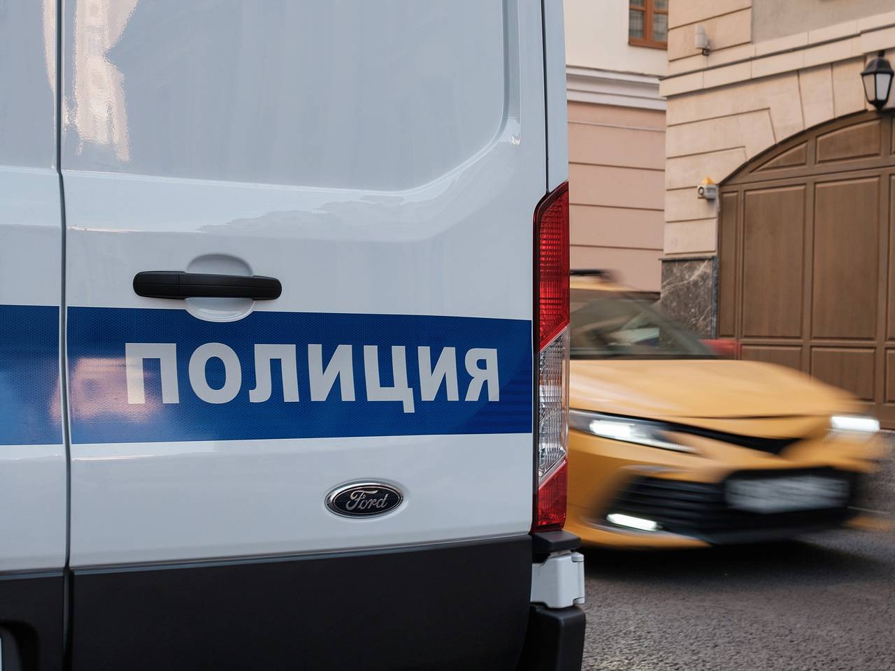 раздели пьяную Российского подростка с умственной отсталостью раздели догола и жестоко  избили: Общество: Россия: Lenta.ru