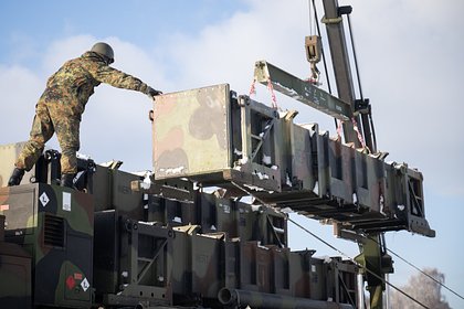 Белый дом назвал цель приостановки военной помощи Киеву. Кто и при каких условиях может ее возобновить?