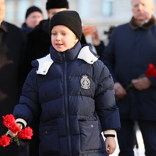 Сын Собчак рассказал о позорящей его матери: Coцсети: Интернет и СМИ:  Lenta.ru