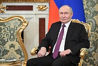 «Мы — за, но есть нюансы». Путин поддержал идею перемирия с Украиной, но задал много вопросов 