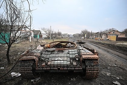 Стало известно о переодевающихся в гражданское бойцах ВСУ в попытке бежать из-под Курска