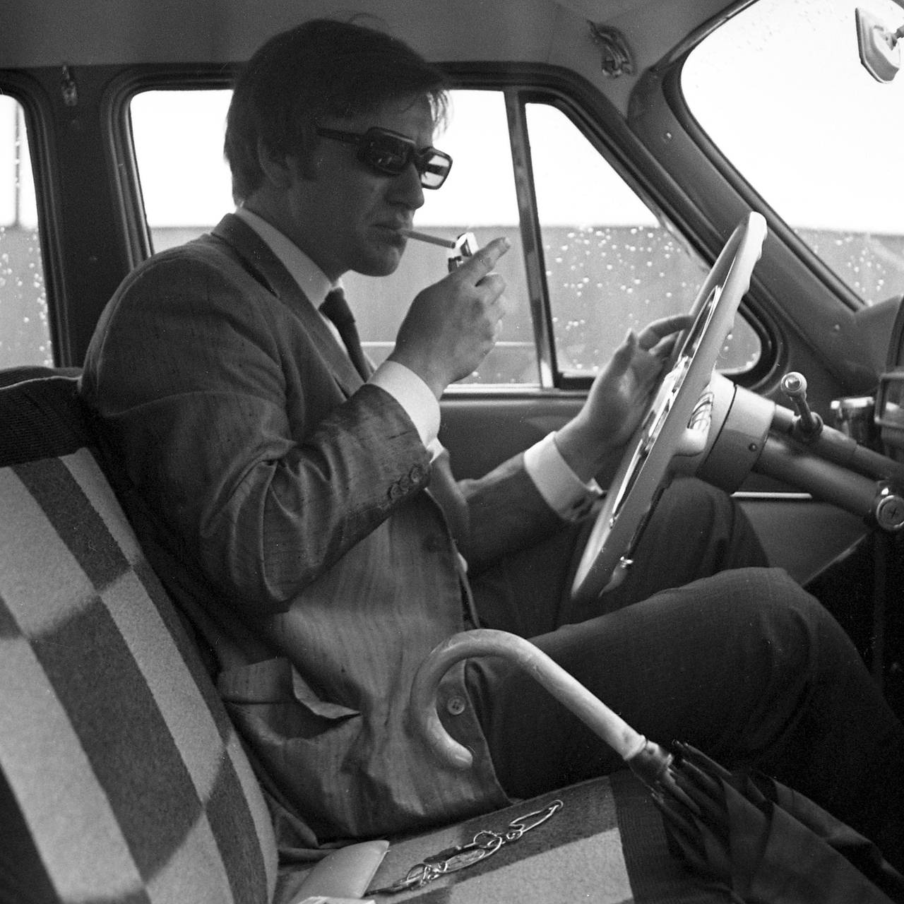 Корпоративтік кештегі топтық секс