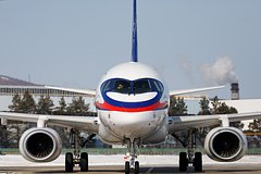 Superjet с российскими двигателями совершил первый полет. Видео