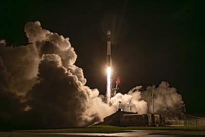 Rocket Lab запустила финальную группу французских спутников Kinéis