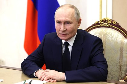 Путин попросил не слушать Пескова