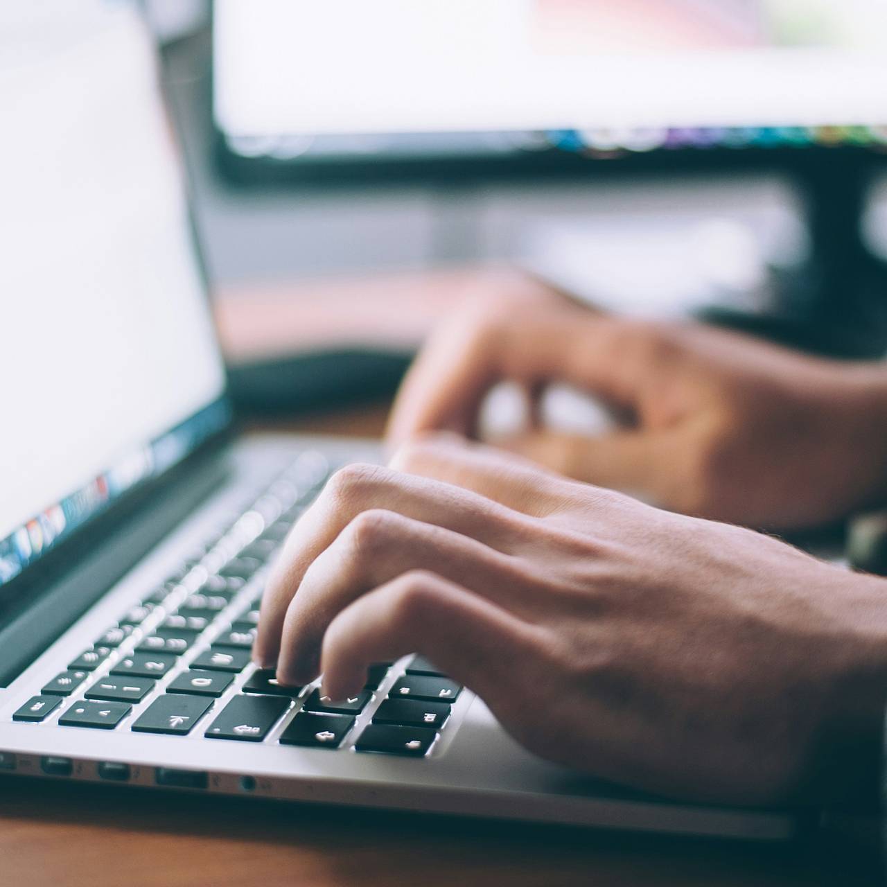 Фото: Glenn Carstens-Peters / Unsplash