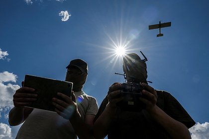 В зоне СВО применят первый российский ручной противодроновый пистолет-сеткомет