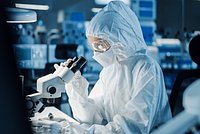 Россияне переносят ОРВИ на ногах. Как противовирусные препараты помогают предотвратить осложнения от болезни?