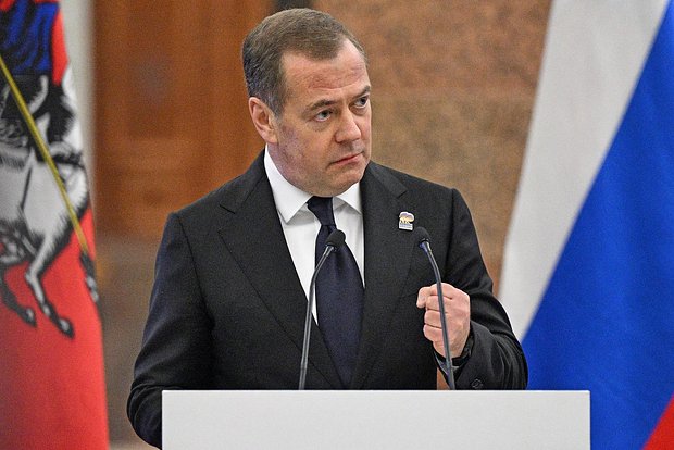 Дмитрий Медведев