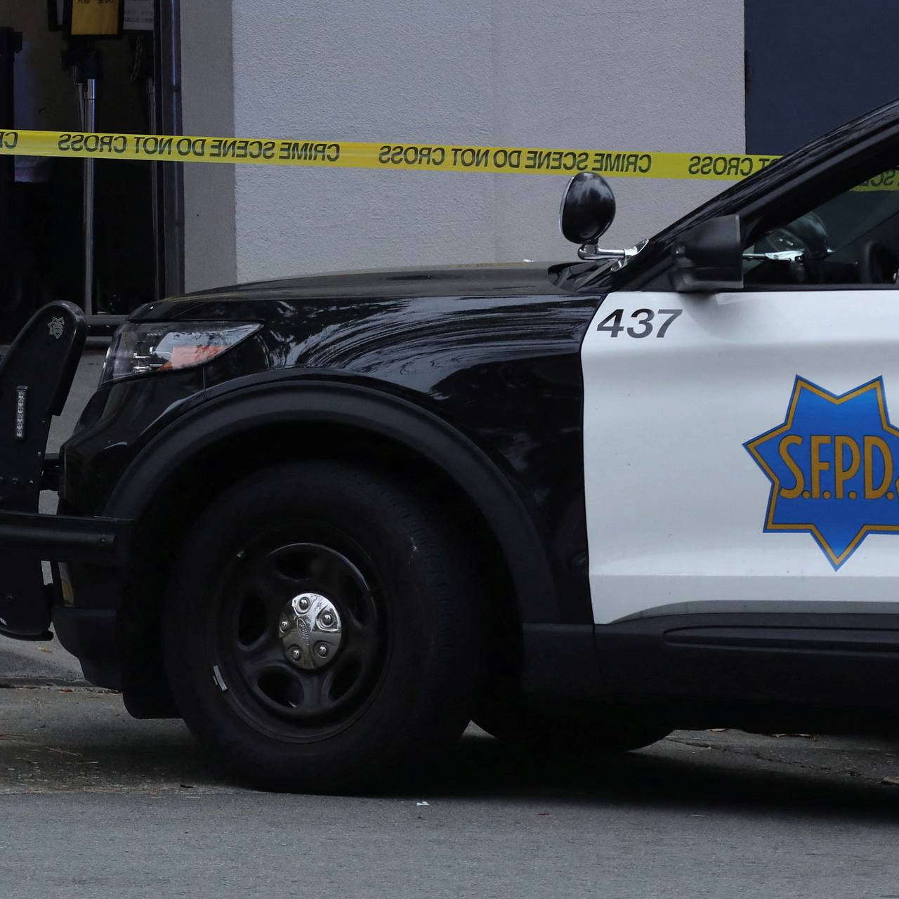 мастурбирует на спящую Мужчина попросил проститутку вернуть ему деньги за секс и поплатился за это жизнью: Происшествия: Из жизни: Lenta.ru