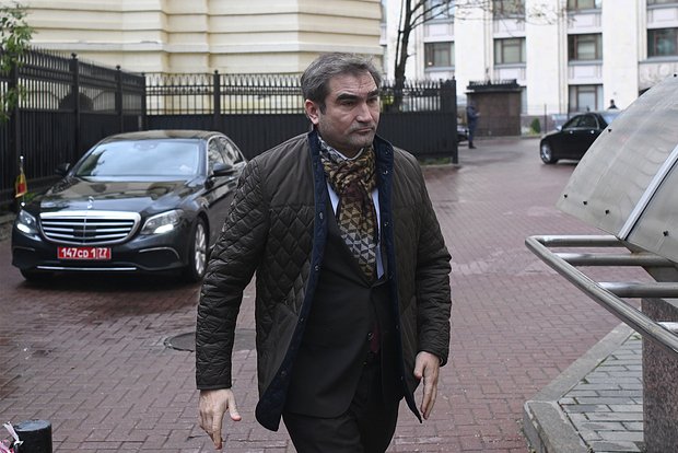 Лилиан Дарий