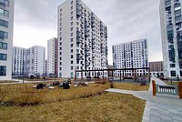«Мы в подъезде — как в гробу» Застрявшие лифты, перебои со светом и грязь: как живет скандальный ЖК «Новое Внуково»