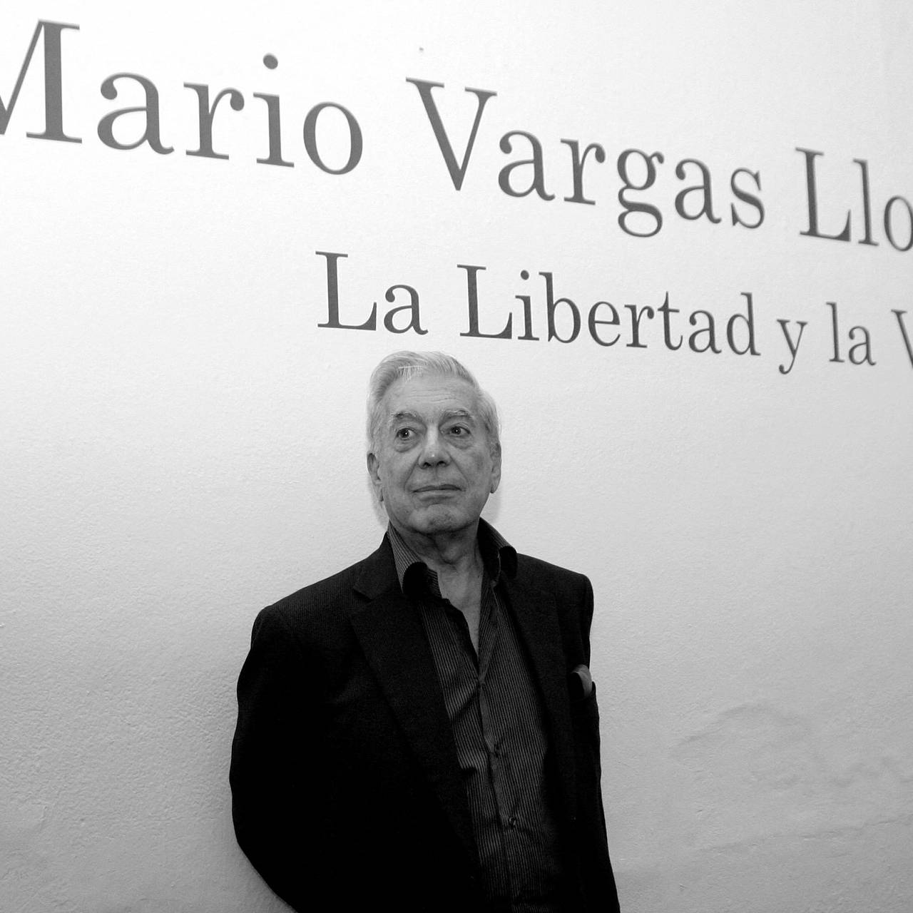 Умер лауреат Нобелевской премии по литературе из Перу