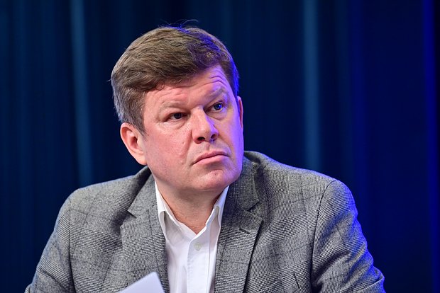 Дмитрий Губерниев