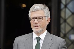 Андрей Мельник