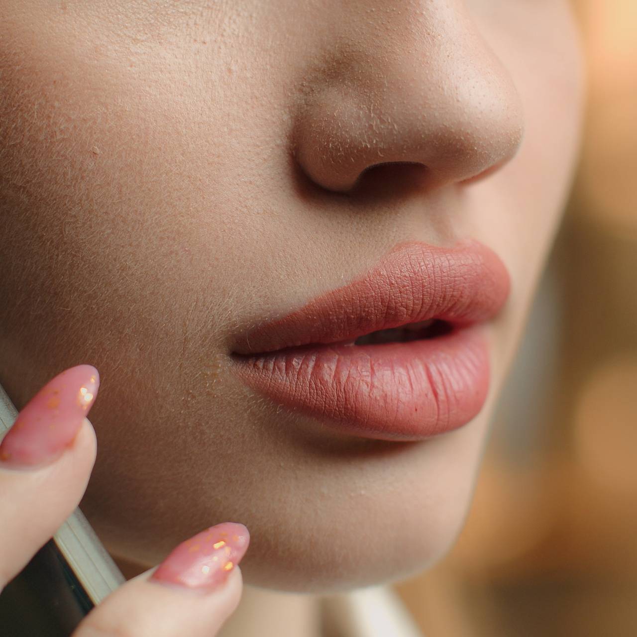 Оператор секса по телефону рассказала о терзающей ее дилемме и обратилась  за советом: Отношения: Забота о себе: Lenta.ru