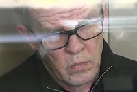 Гоша Крокодил расстрелял девять человек в московской сауне. Почему киллера не могли осудить 30 лет и как доказали его вину?
