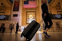 Туристы боятся ездить в США. Почему путешественники попадают в американские тюрьмы и как к этому причастен Трамп? 