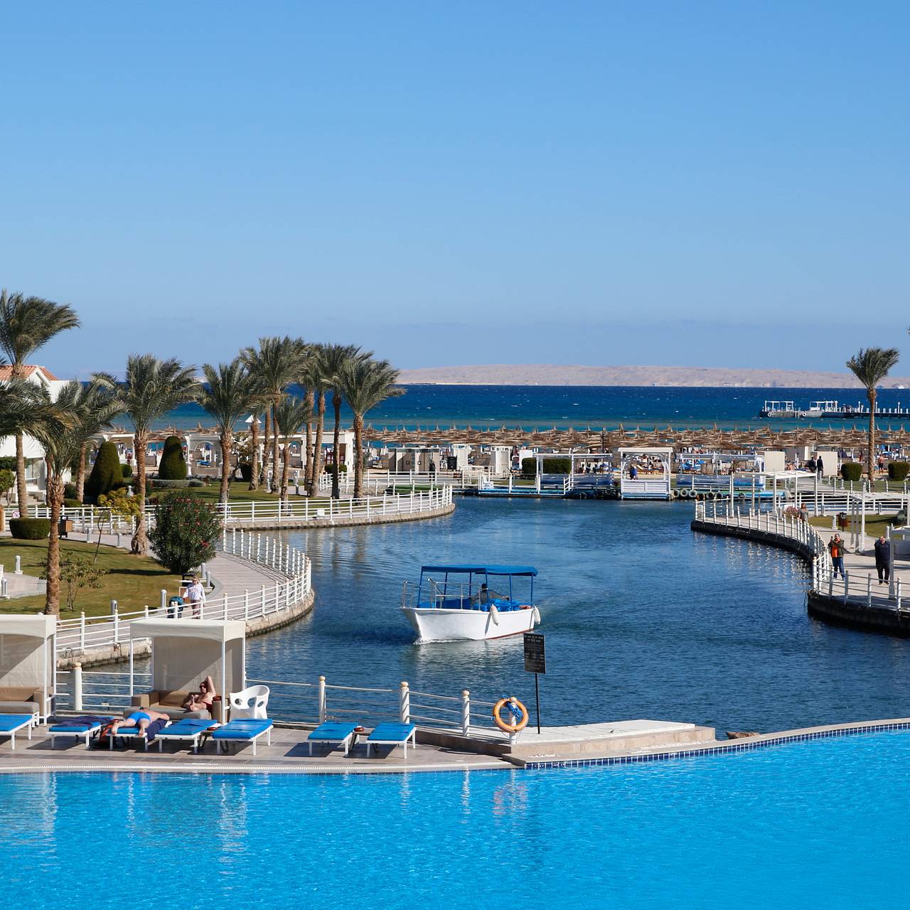 Названы самые переоцененные направления для путешествий