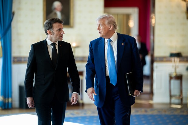 Эммануэль Макрон и Дональд Трамп