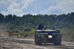 Экипаж бронетранспортера БТР-МДМ 
