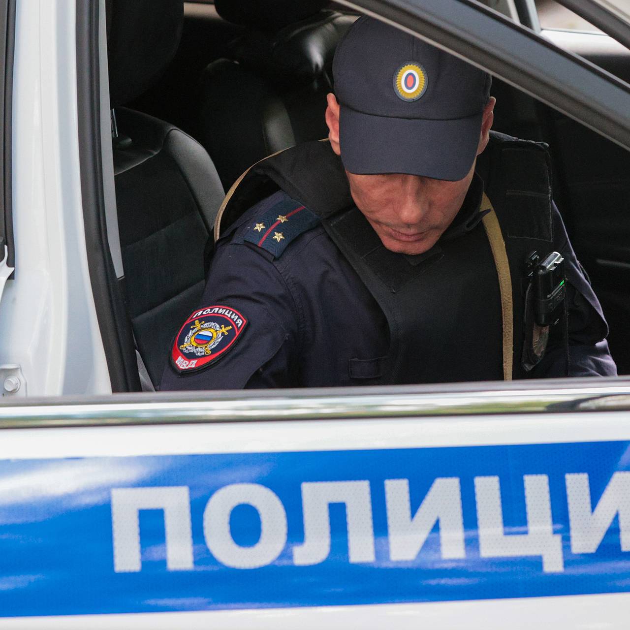 педофил Полиция задержала надругавшегося на детской площадке над мальчиком педофила:  Следствие и суд: Силовые структуры: Lenta.ru