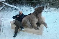 «Теперь понимаю, почему их боится НАТО» Иностранцы засматриваются мемами о жизни в России. Что удивляет их больше всего?