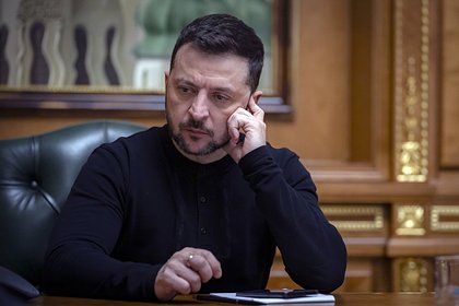 В Японии обвинили Зеленского в затягивании конфликта на Украине