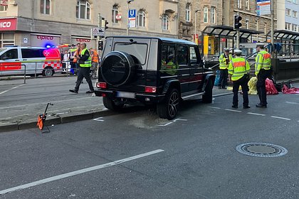 Джип наехал на людей в Германии