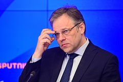 В России отреагировали на публикацию Ермаком картинки с горящим Кремлем