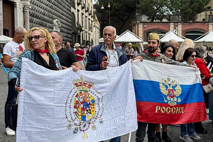 Сотни человек приняли участие в акции «Бессмертный полк» в европейской столице