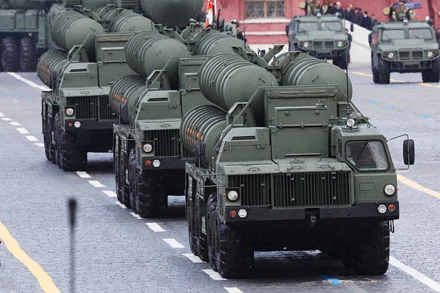 Военная техника на параде