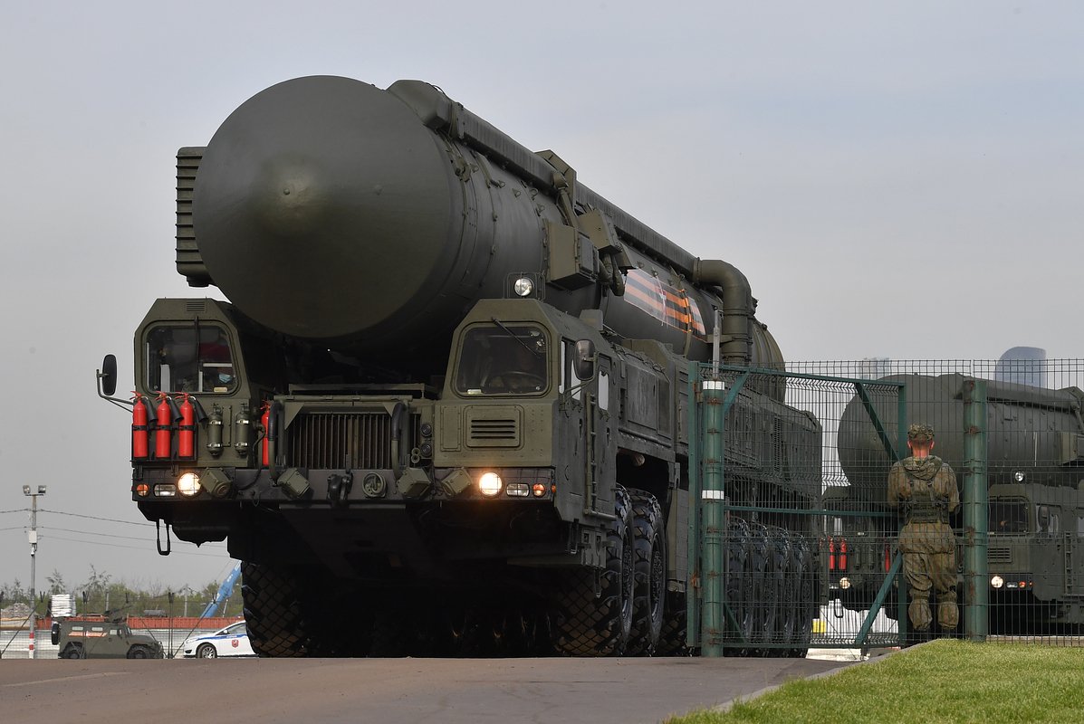 В России заявили, что Путин выбирает цели для «Орешника» в Киеве. Депутат Рады призвал украинцев идти в укрытия