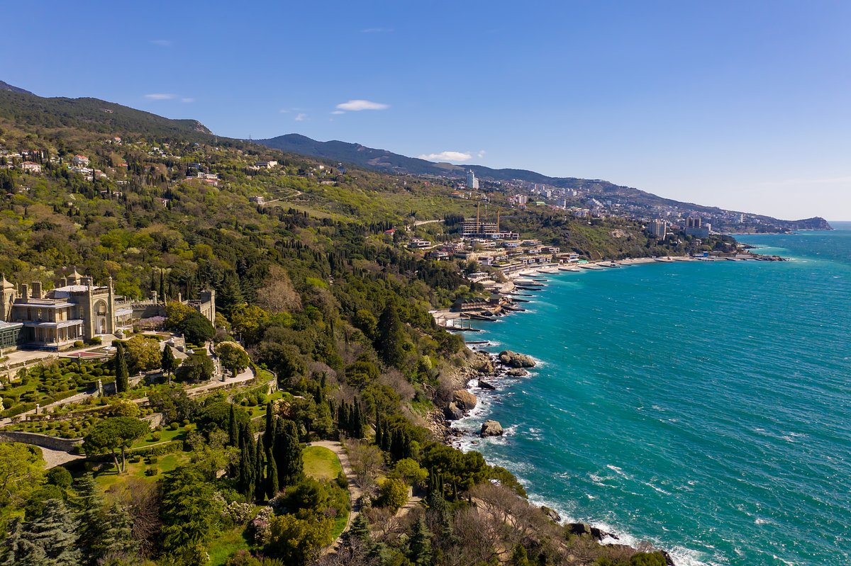 Панорама Алупки