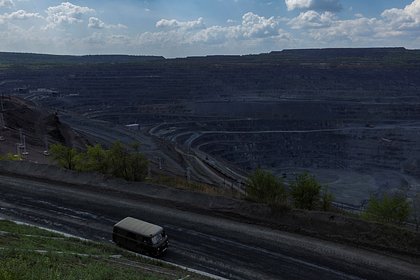 Медведчук указал на колониальную зависимость Украины от США из-за ресурсной сделки