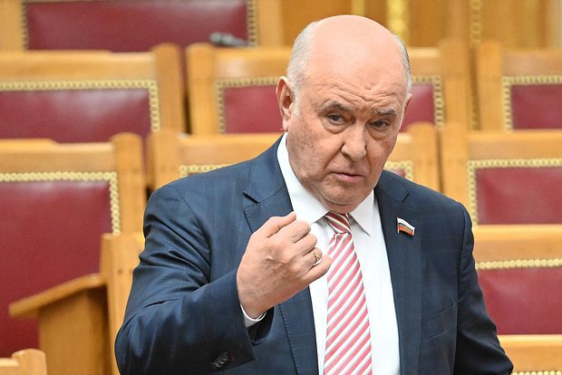Григорий Карасин
