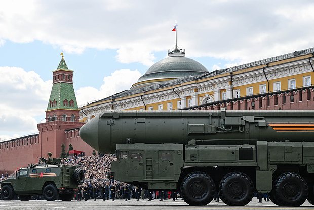 Израиль: парад продемонстрировал силу и мощь России