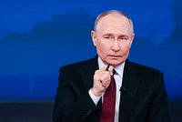 Путин выступил перед журналистами в Кремле. Он призвал Киев возобновить прямые переговоры и назвал их дату и место