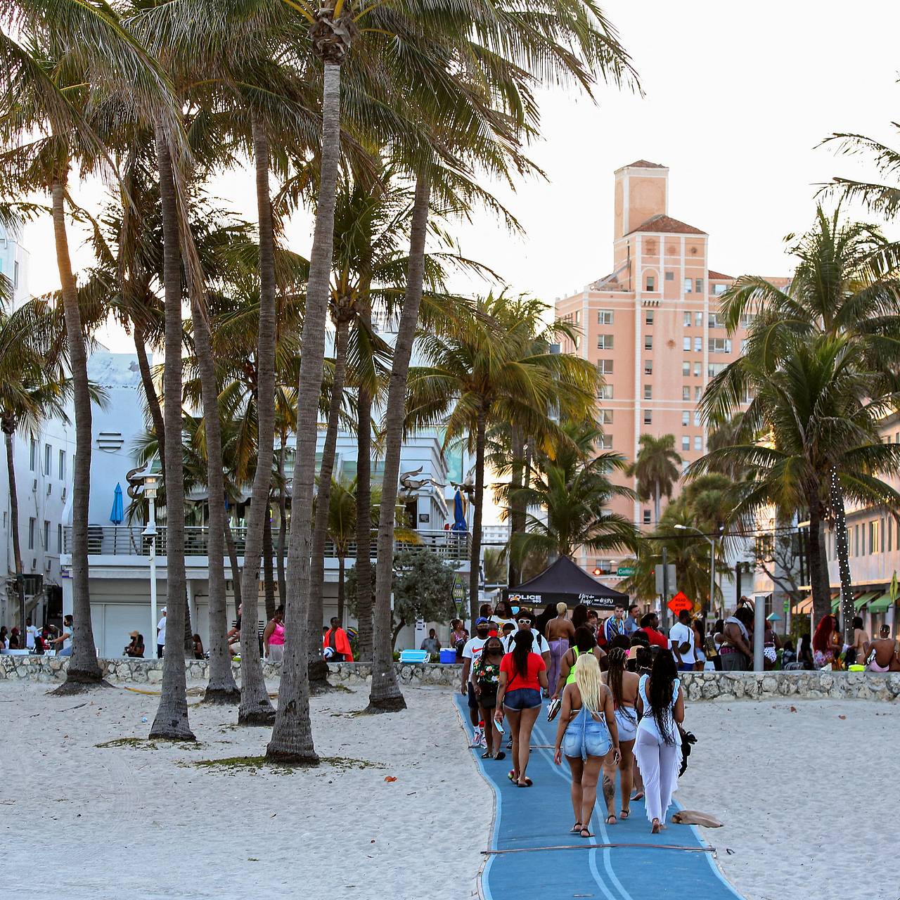 Россиянка отдохнула в Майами и описала внешность американок фразой &laquo;генетический сбой&raquo;