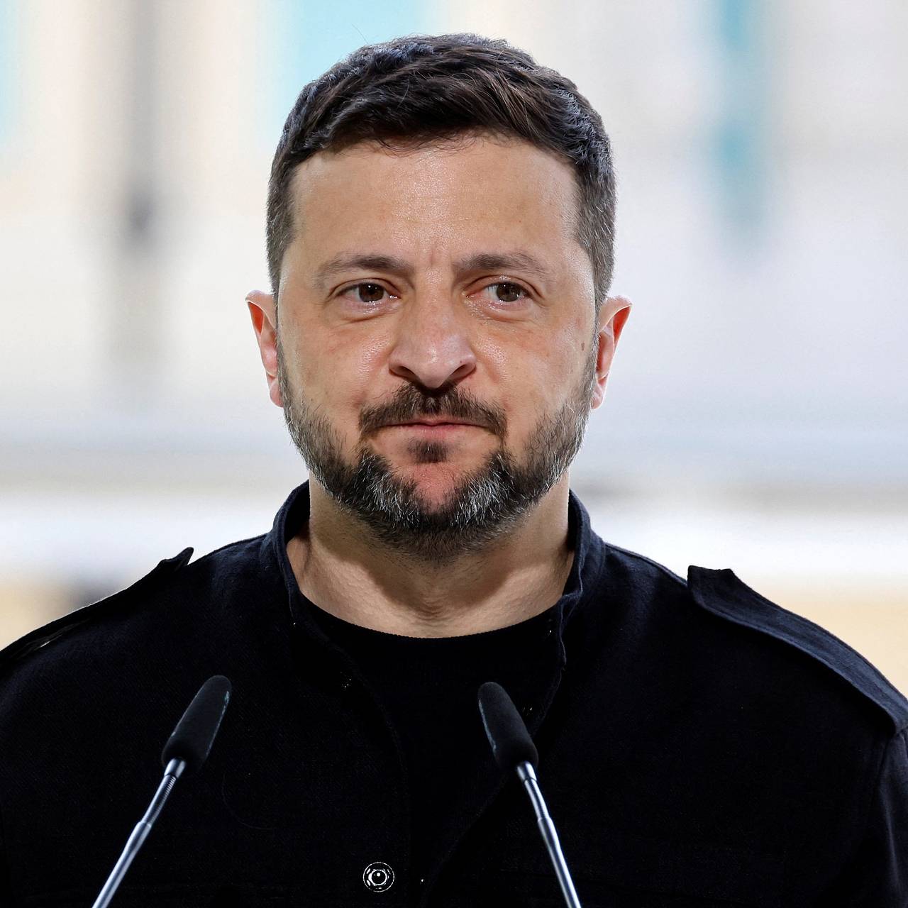 https://icdn.lenta.ru/images/2025/05/11/21/20250511214207509/square_1280_23f3a24d4801412e6e2816f1fba5ff83.jpg