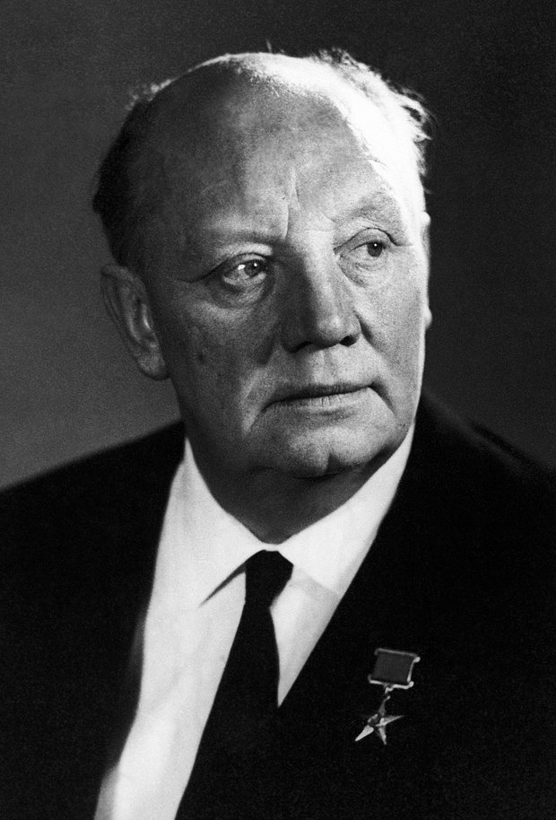 Александр Расплетин