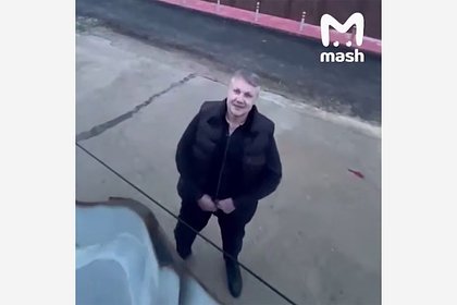 Знаменитый российский карманник Беспредел попытался запугать соседей половым членом