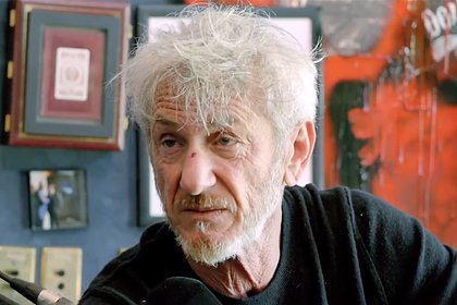 Внешность 64-летнего Шона Пенна на кадрах из интервью описали словами «словно бездомный»