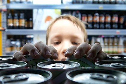 В России призвали запретить продажи еще одного вида напитков детям