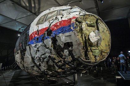 Путин высказался об авиакатастрофе, произошедшей в 2014 году в Донбассе. Почему в трагедии обвинили Россию?