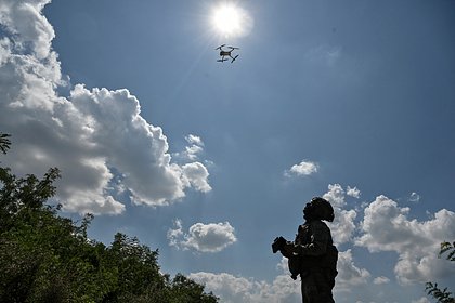 Украинские дроны перед взлетом исполнили тему главного злодея из «Звездных войн»