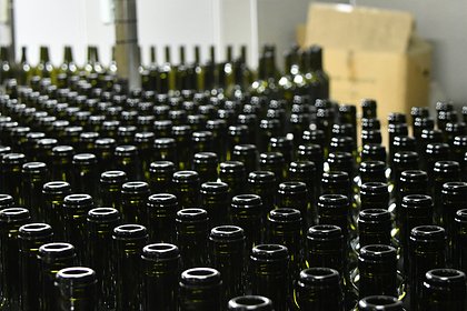 В России изъяли миллионы литров нелегального алкоголя