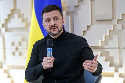 Зеленского обвинили в попытках разыграть комедию для Трампа