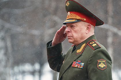 Названа причина отстранения главкома Сухопутных войск России