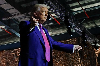 Трамп подтвердил свое решение по поводу поездки в Стамбул